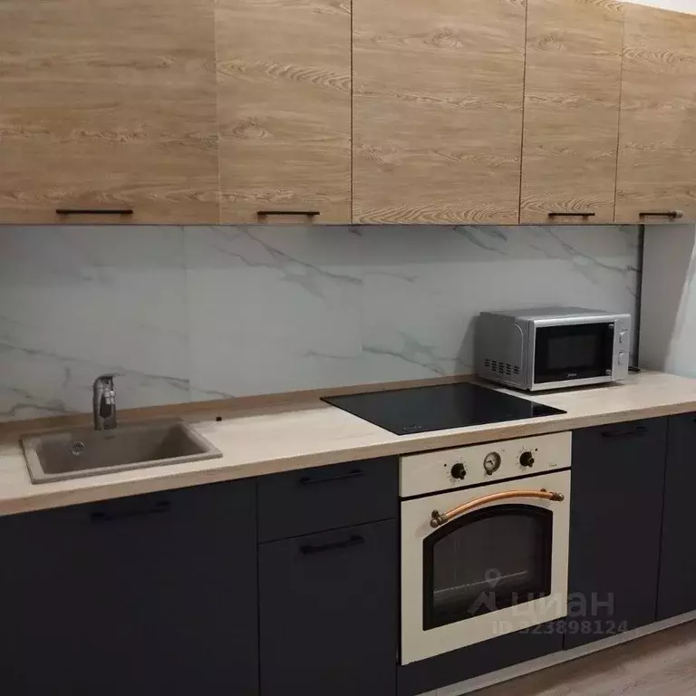 2-к кв. Татарстан, Казань ул. Габдуллы Кариева, 4 (61.0 м) - Фото 0