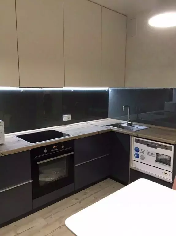 2-к кв. Пермский край, Пермь ул. Луначарского, 99 (60.0 м) - Фото 1