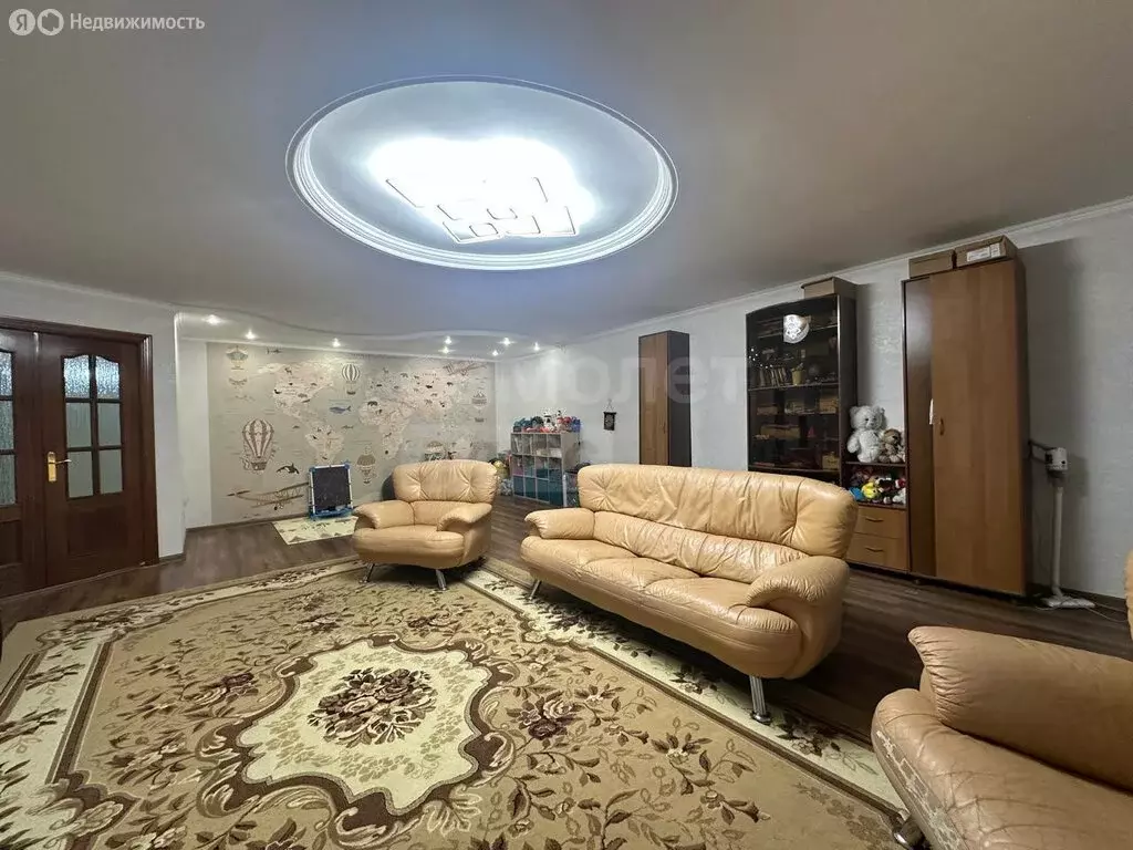 3-комнатная квартира: Оренбург, Брестская улица, 14 (125.5 м) - Фото 1