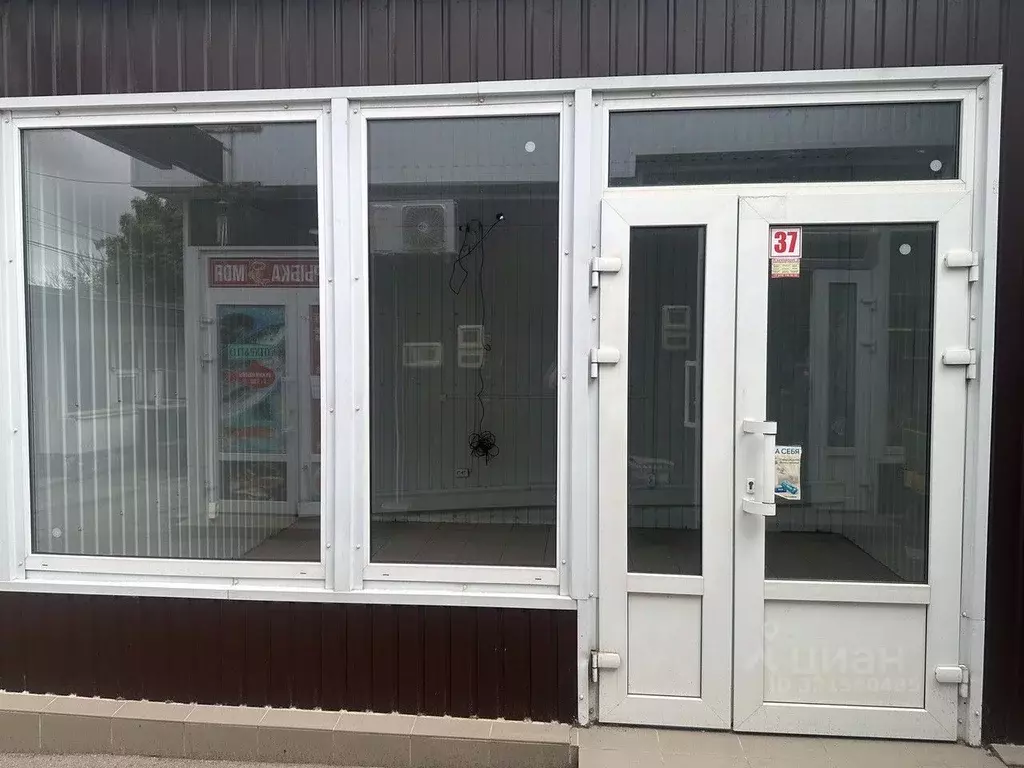 Торговая площадь в Крым, Симферополь ул. Маршала Жукова, 32 (23 м) - Фото 1