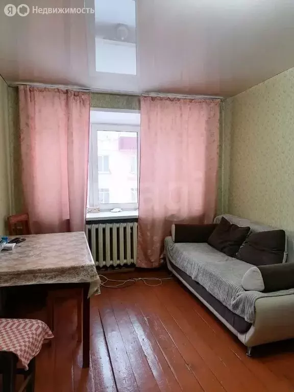 3-комнатная квартира: Прокопьевск, улица Черных, 22 (53.3 м) - Фото 1