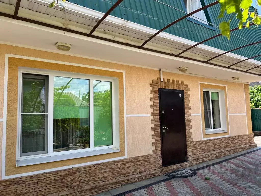 Дом в Краснодарский край, Новороссийск ул. Леселидзе, 87 (150 м) - Фото 0