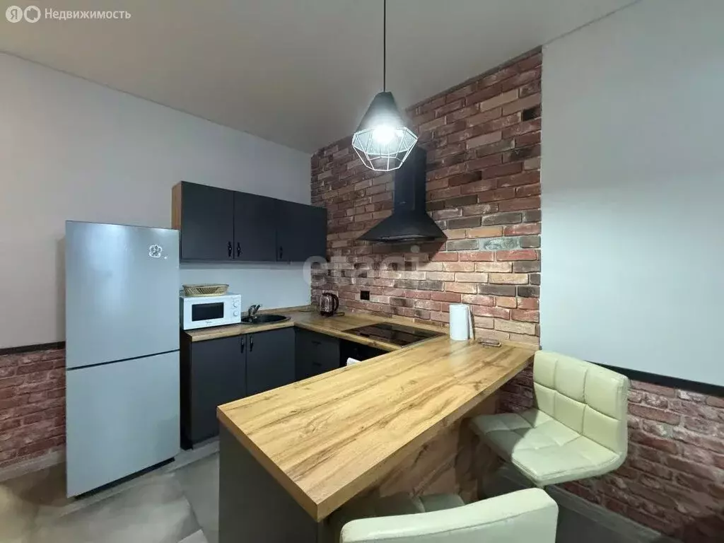 Квартира-студия: Тюмень, улица Газовиков, 73 (30 м) - Фото 1