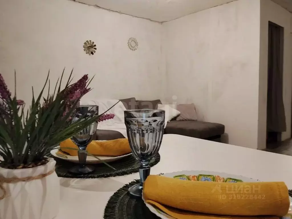 2-к кв. Саратовская область, Энгельс ул. Ломоносова, 9 (46.8 м) - Фото 2