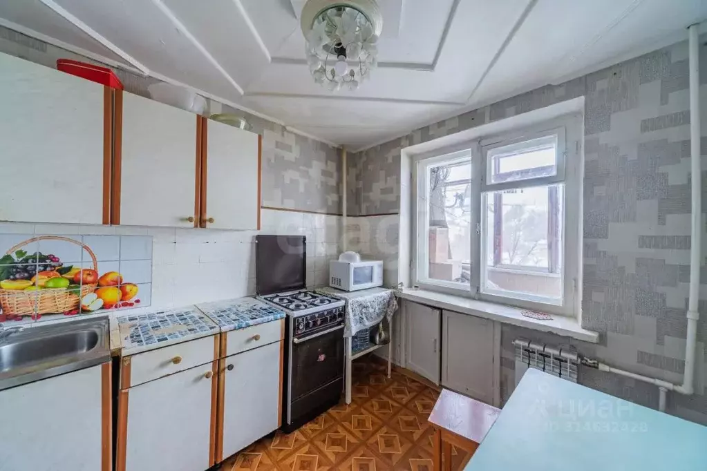 1-к кв. Саратовская область, Саратов Шелковичная ул., 206 (32.2 м) - Фото 0
