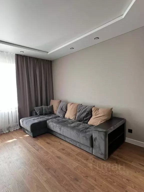 2-к кв. Удмуртия, Ижевск Красногеройская ул., 60 (80.0 м) - Фото 1