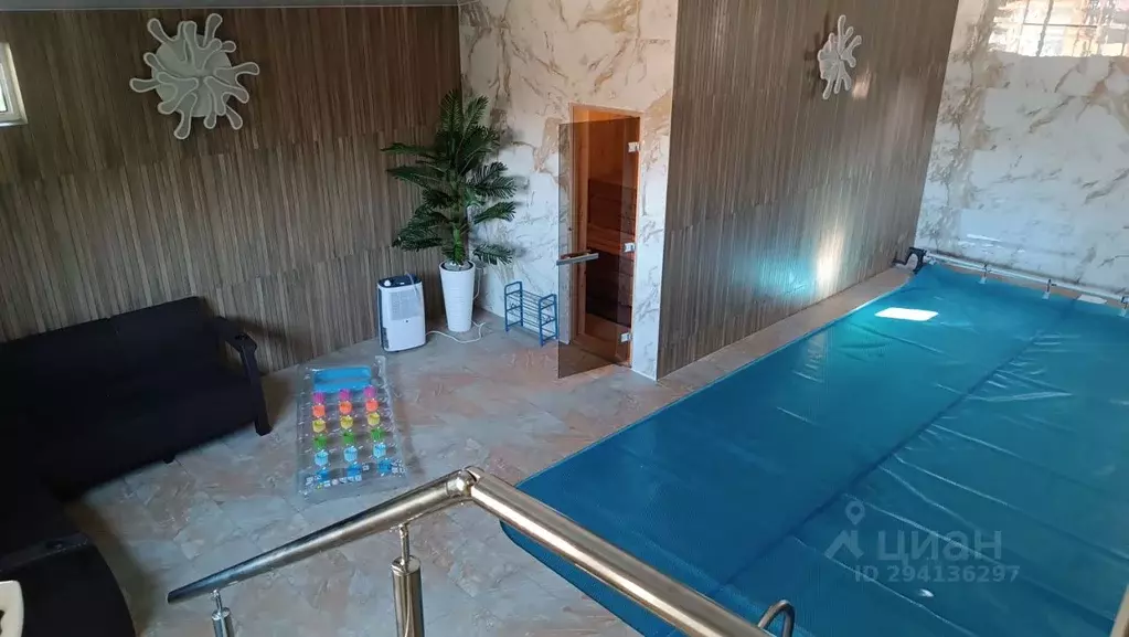 Дом в Ростовская область, Ростов-на-Дону пер. 1-й Автосборочный (180 ... - Фото 1