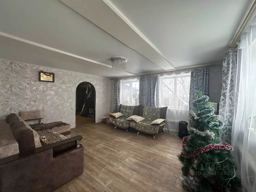 Дом в Башкортостан, Чишминский поссовет, Чишмы рп ул. ... - Фото 2