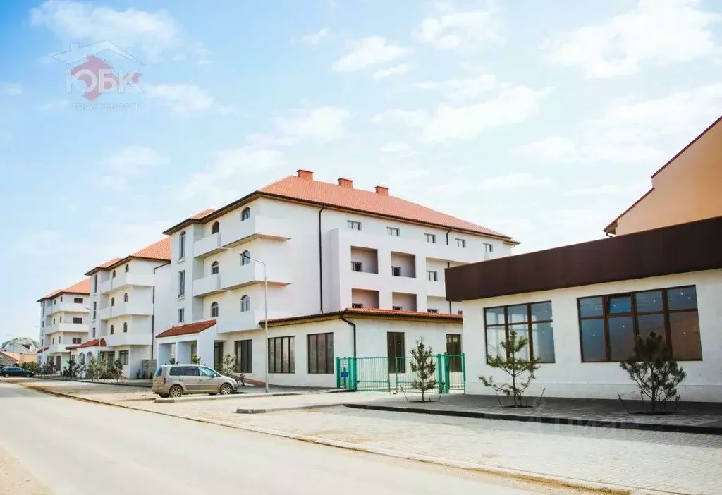 Помещение свободного назначения в Крым, Черноморское пгт ул. ... - Фото 2