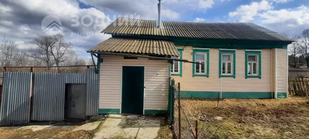 Дом в Чувашия, Шумерля Заречная ул., 8 (35 м) - Фото 0