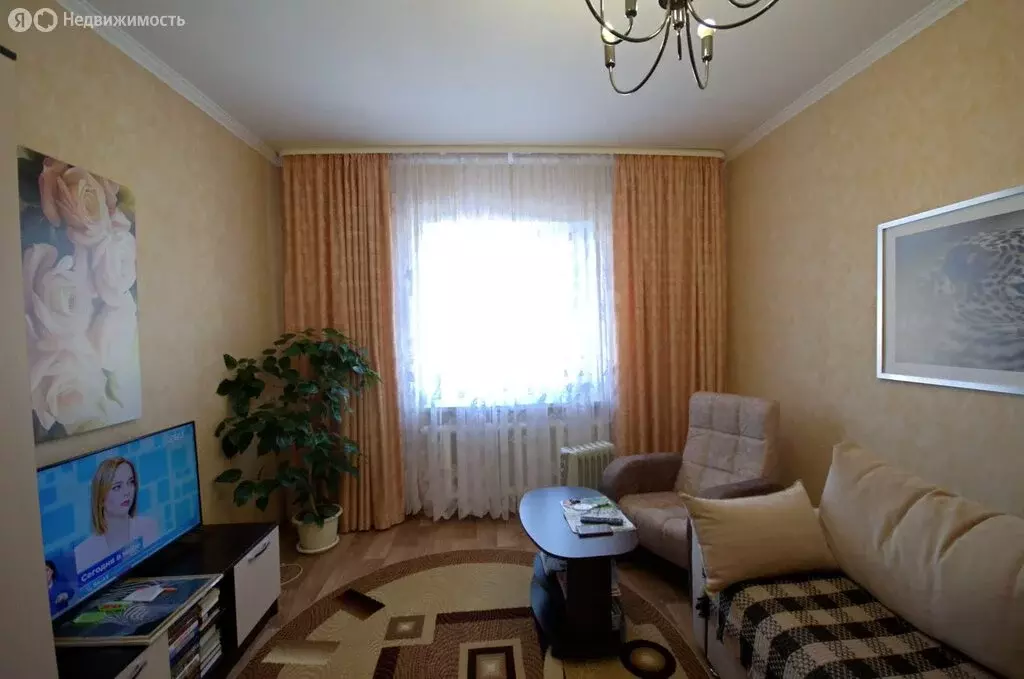 2-комнатная квартира: Заводоуковск, Заводская улица, 9А (49 м) - Фото 1