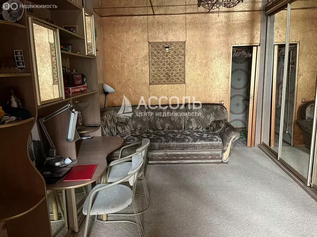 3-комнатная квартира: Омск, проспект Карла Маркса, 5 (93 м) - Фото 1