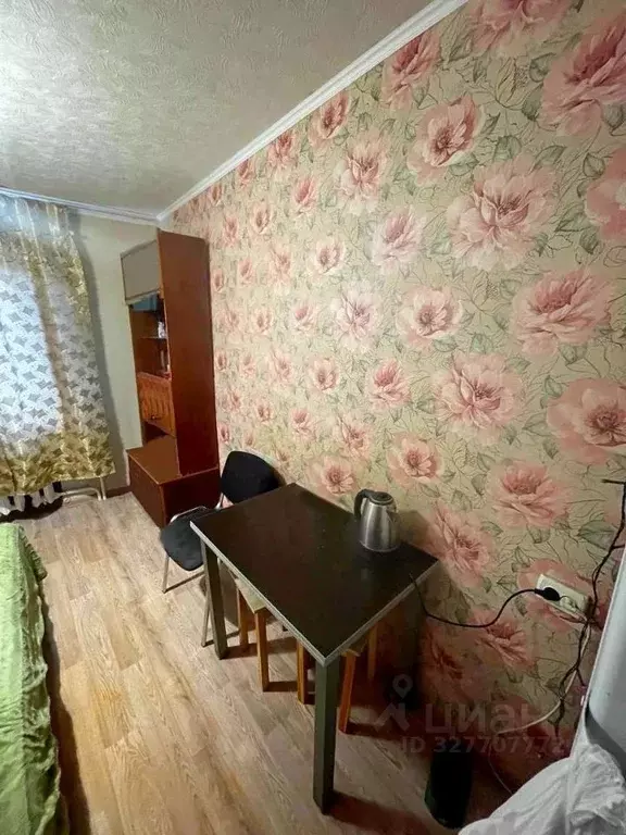 Комната Белгородская область, Белгород ул. 5 Августа, 34 (12.0 м) - Фото 2