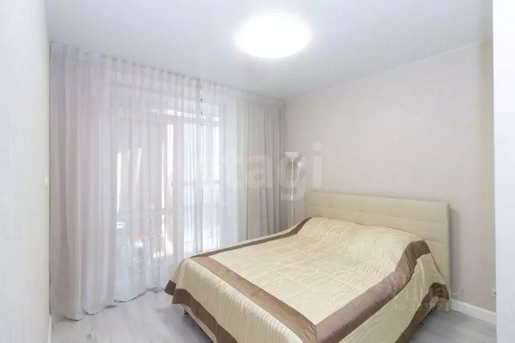 2-к кв. Тюменская область, Тюмень ул. Фармана Салманова, 12 (59.9 м) - Фото 1