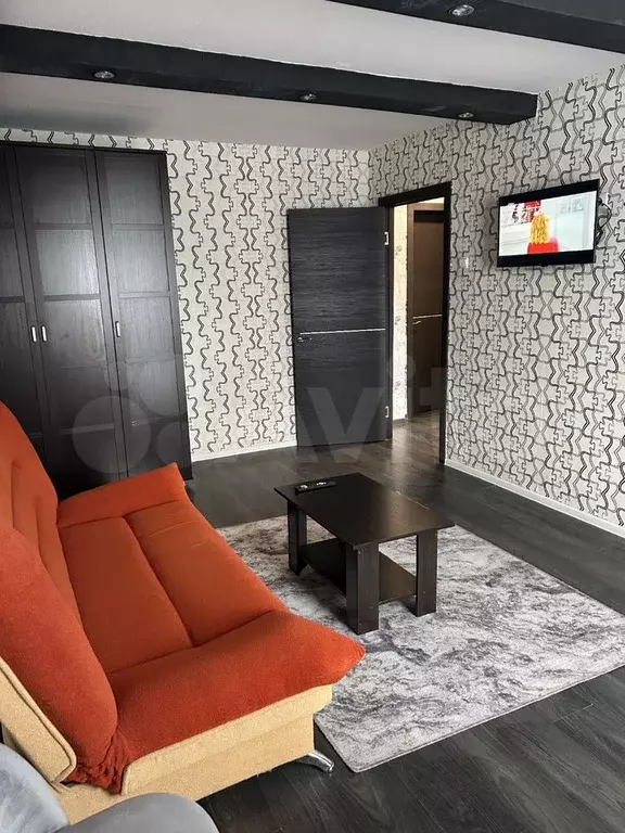 1-к. квартира, 30,4 м, 4/5 эт. - Фото 0
