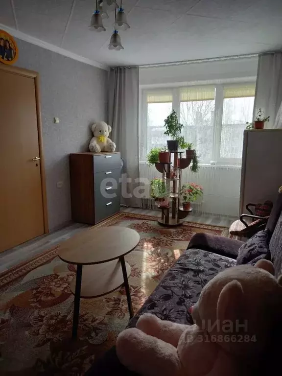 2-к кв. Кемеровская область, Мыски Притомский мкр, 17-й кв-л, 17 (51.1 ... - Фото 0