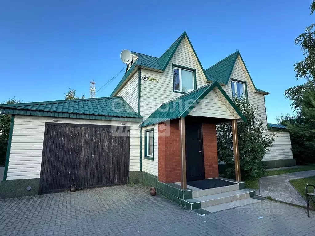Дом в Ханты-Мансийский АО, Нижневартовск Советская ул., 53 (200 м) - Фото 1