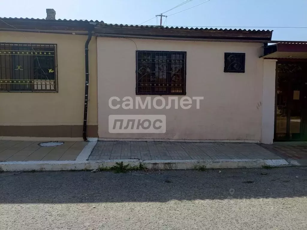 Дом в Дагестан, Хасавюрт ул. Буйнакского, 68 (100 м) - Фото 1