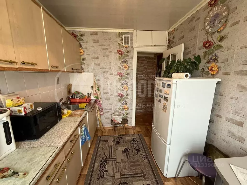 3-к кв. Курганская область, Курган Заозерный жилрайон, 2-й мкр, 1 ... - Фото 2