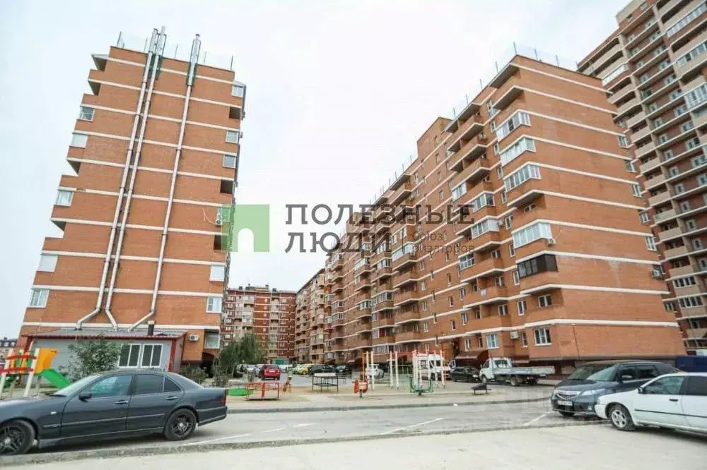 Студия Краснодарский край, Краснодар ул. Имени В.М. Комарова, 21 (29.0 ... - Фото 1