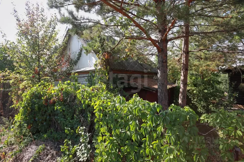 Дом в Саратовская область, Саратов проезд Златодольский (30 м) - Фото 1