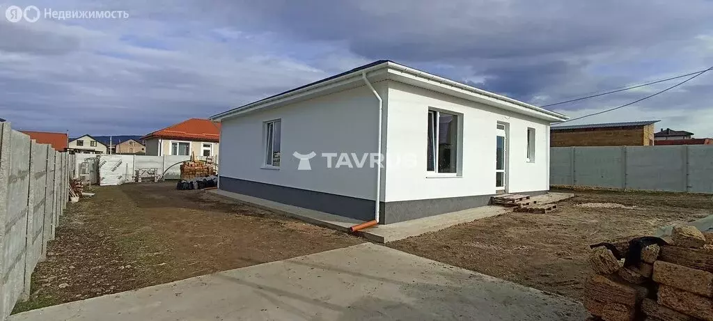 Дом в Симферопольский район, село Доброе (150 м) - Фото 2