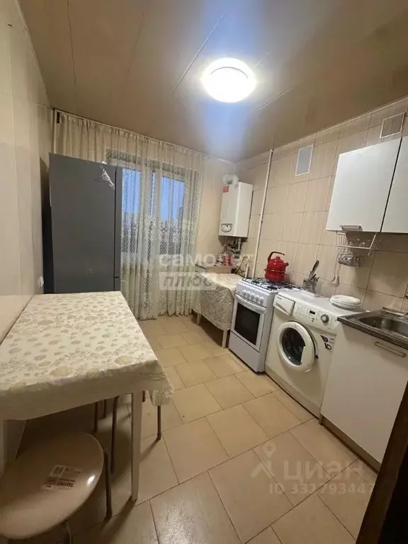 2-к кв. Кабардино-Балкария, Нальчик ул. Ахохова, 133 (56.0 м) - Фото 1