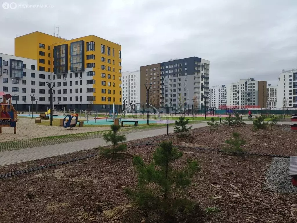 2-комнатная квартира: Тюмень, улица Анатолия Клиндюка, 6 (58.2 м) - Фото 1