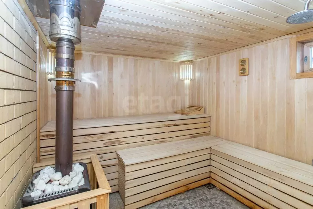 Дом в Тюменская область, Уватский муниципальный округ, пос. Туртас ул. ... - Фото 1