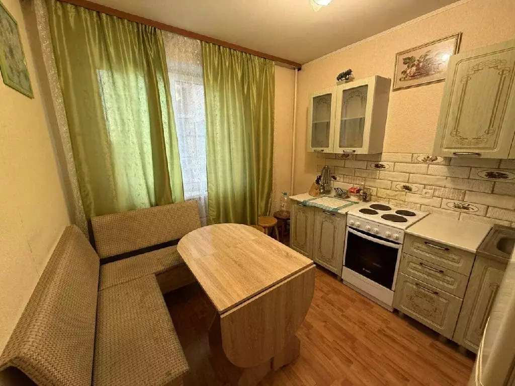 Продается 2-комнатная квартира - Фото 1