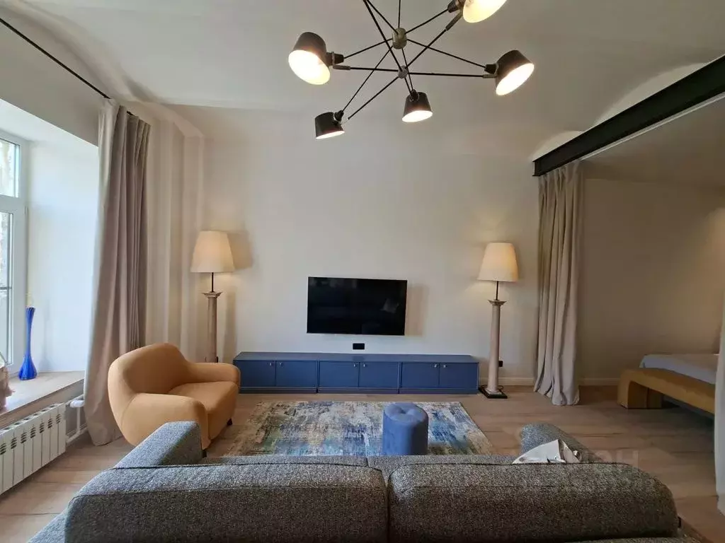 1-к кв. Санкт-Петербург ул. Чайковского, 2/7 (50.0 м) - Фото 0