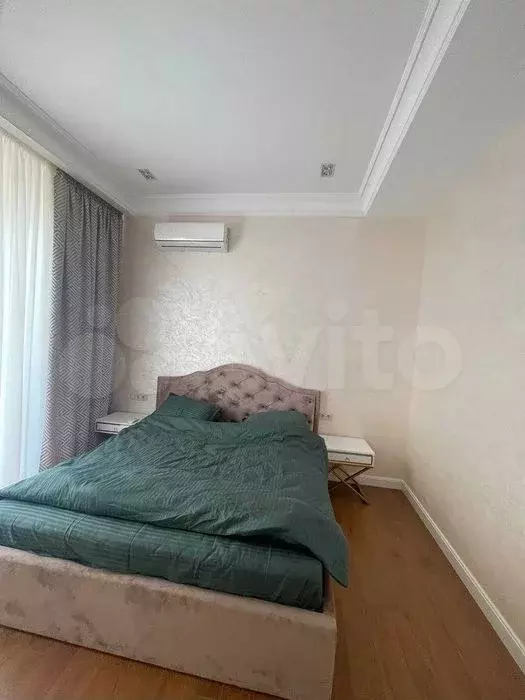 1-к. квартира, 45 м, 4/18 эт. - Фото 0