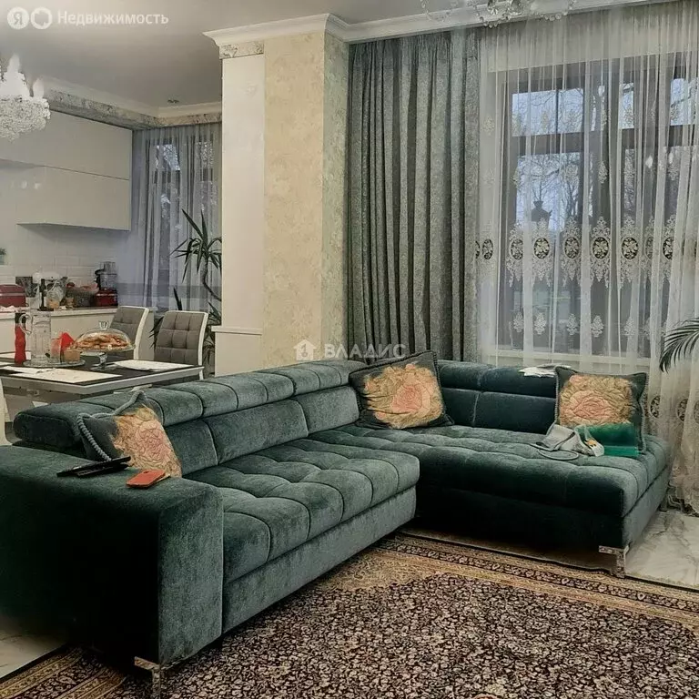 3-комнатная квартира: Калининград, улица Каштановая Аллея, 42 (110 м) - Фото 1