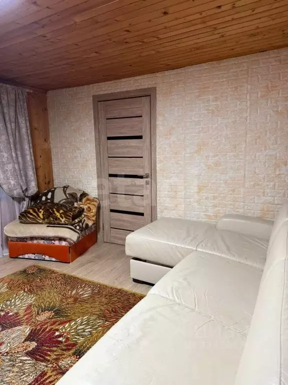 Дом в Калужская область, Малоярославецкий муниципальный округ, ... - Фото 2