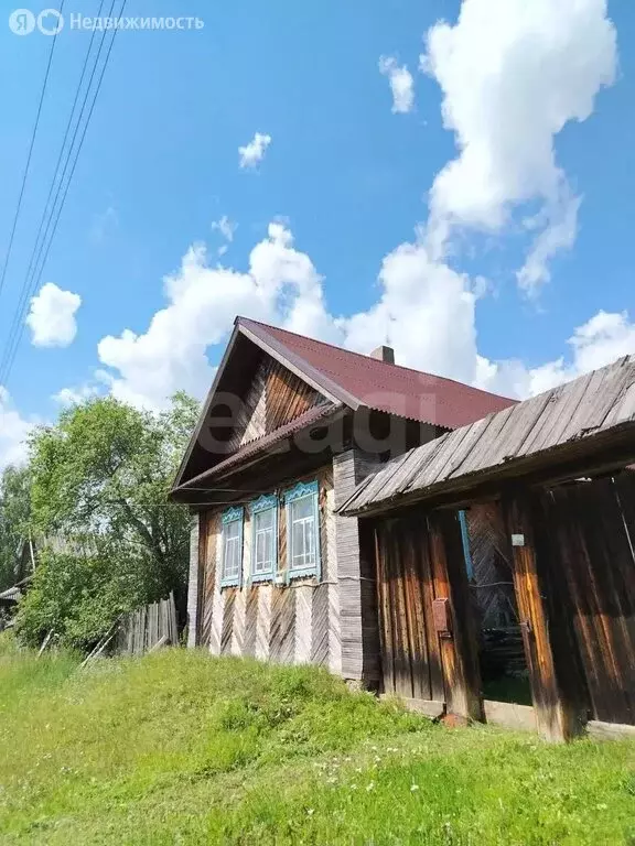 Дом в Кизнерский район, деревня Асинер (50 м) - Фото 1