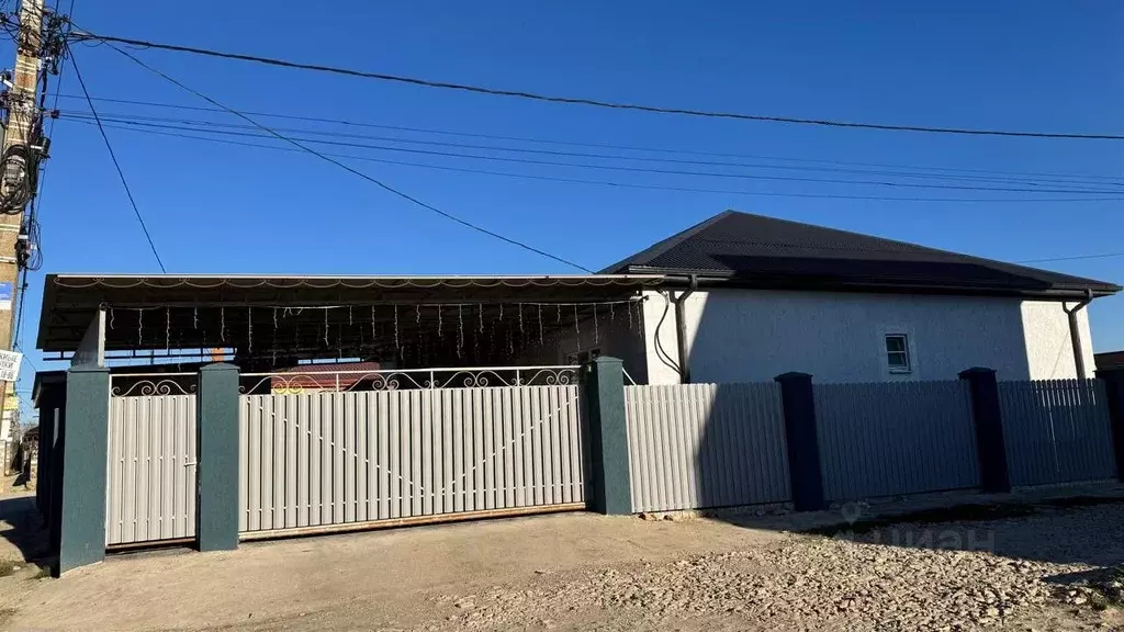 Дом в Краснодарский край, Темрюкский район, Фонталовское с/пос, пос. ... - Фото 1