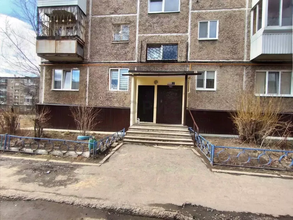 1-к кв. Свердловская область, Нижний Тагил ул. Зари, 48А (32.4 м) - Фото 1