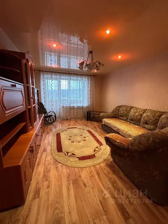 3-к кв. Мурманская область, Кола Красноармейская ул., 3 (64.0 м) - Фото 0