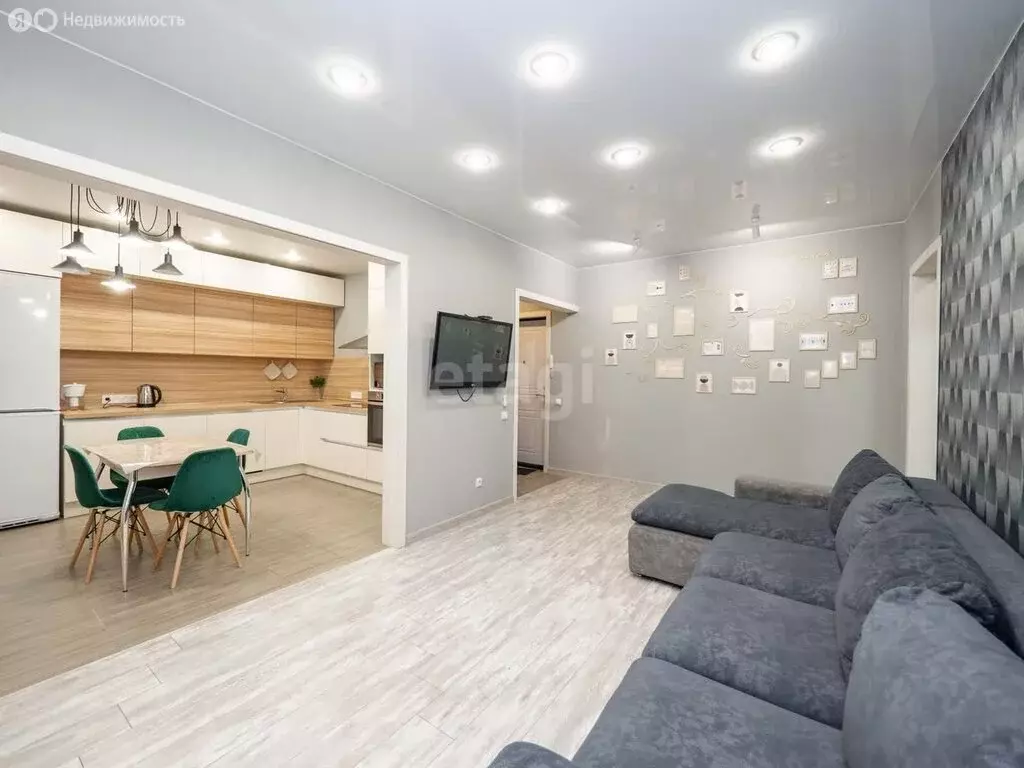 3-комнатная квартира: Новосибирск, Красногорская улица, 31/1 (75.7 м) - Фото 0