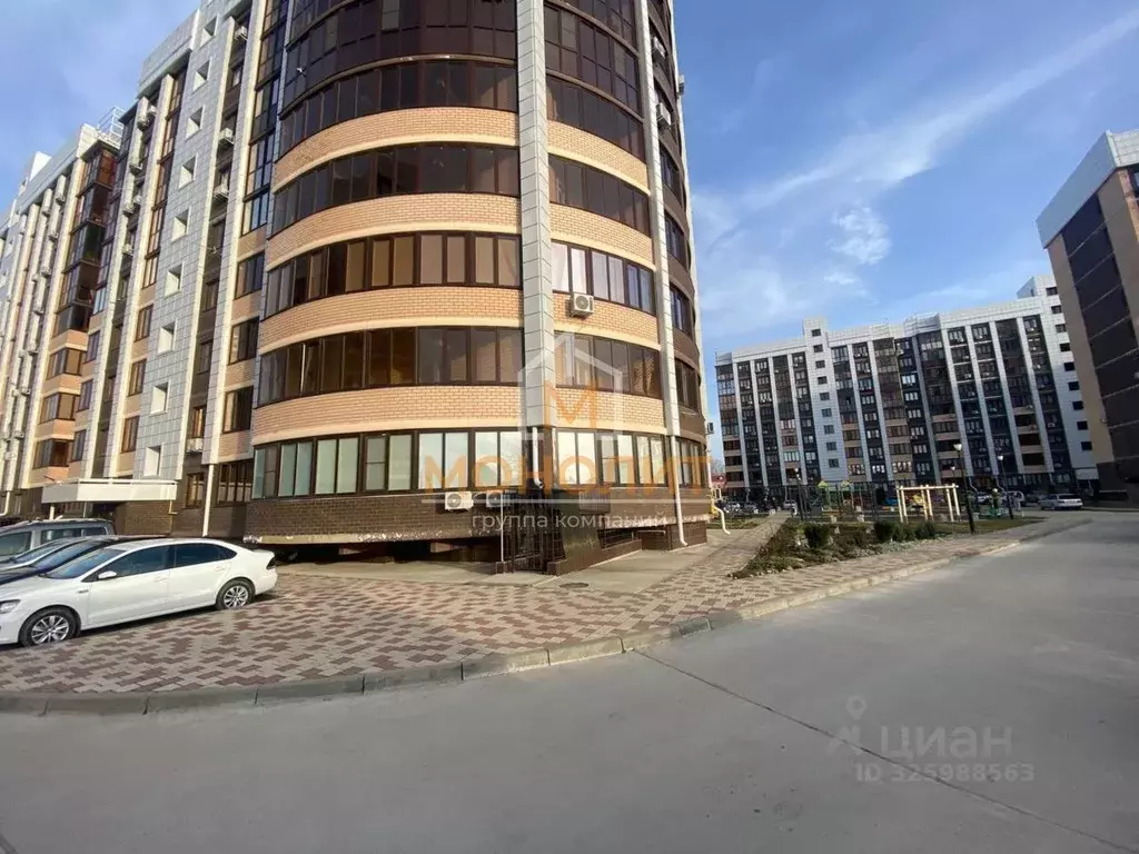 Помещение свободного назначения в Краснодарский край, Горячий Ключ ул. ... - Фото 1