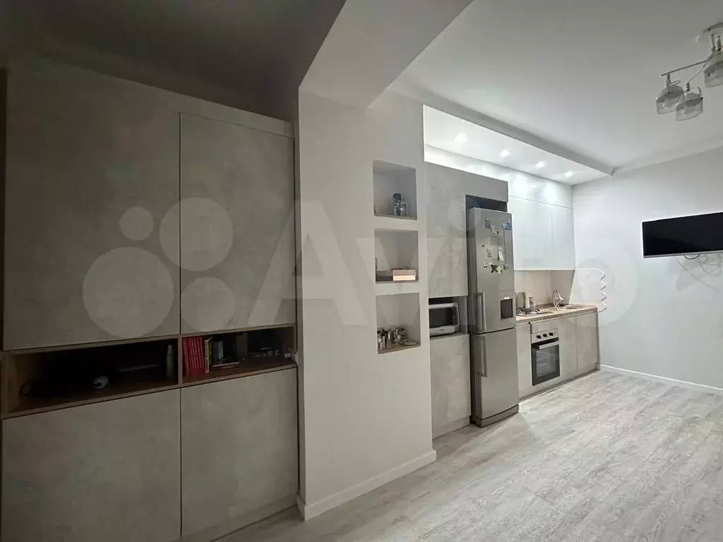 1-к. квартира, 50 м, 4/10 эт. - Фото 1