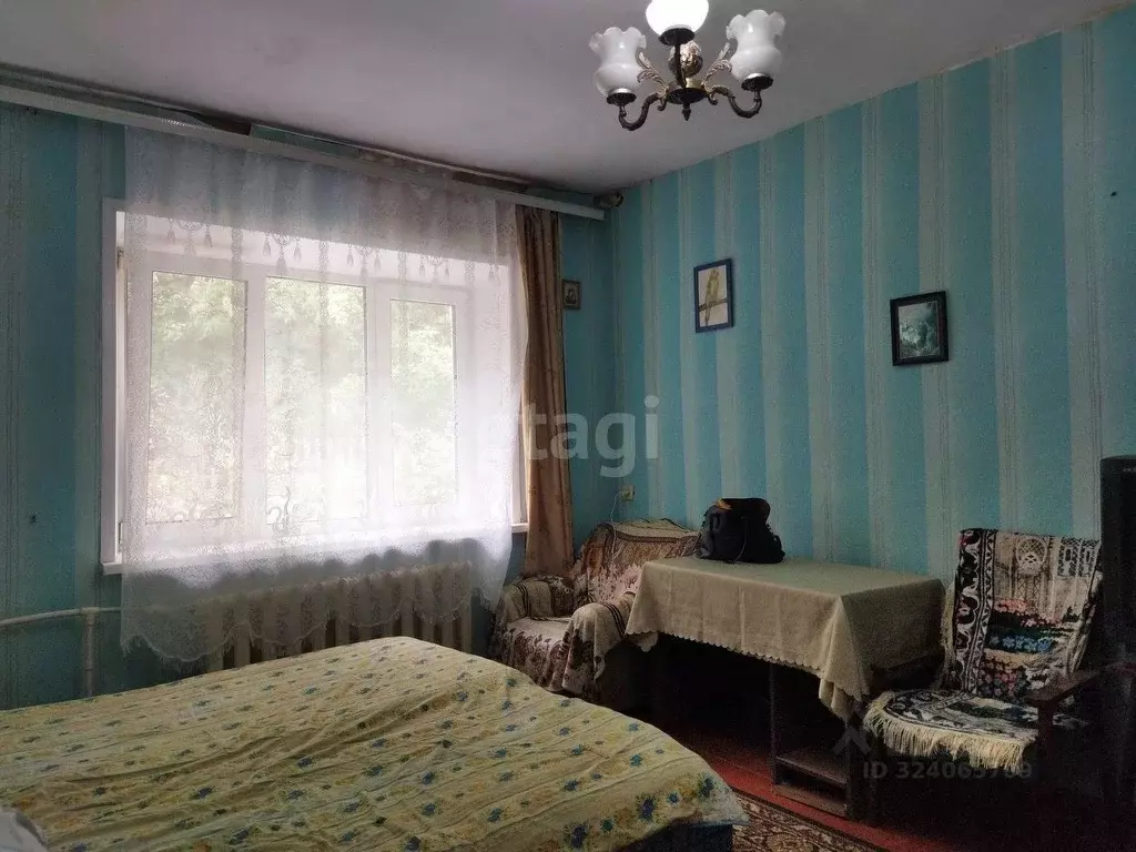 3-к кв. Смоленская область, Рославль ул. Мичурина, 200 (54.2 м) - Фото 1