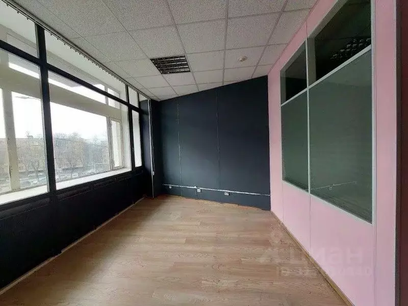 Офис в Санкт-Петербург пл. Конституции, 2 (34 м) - Фото 0
