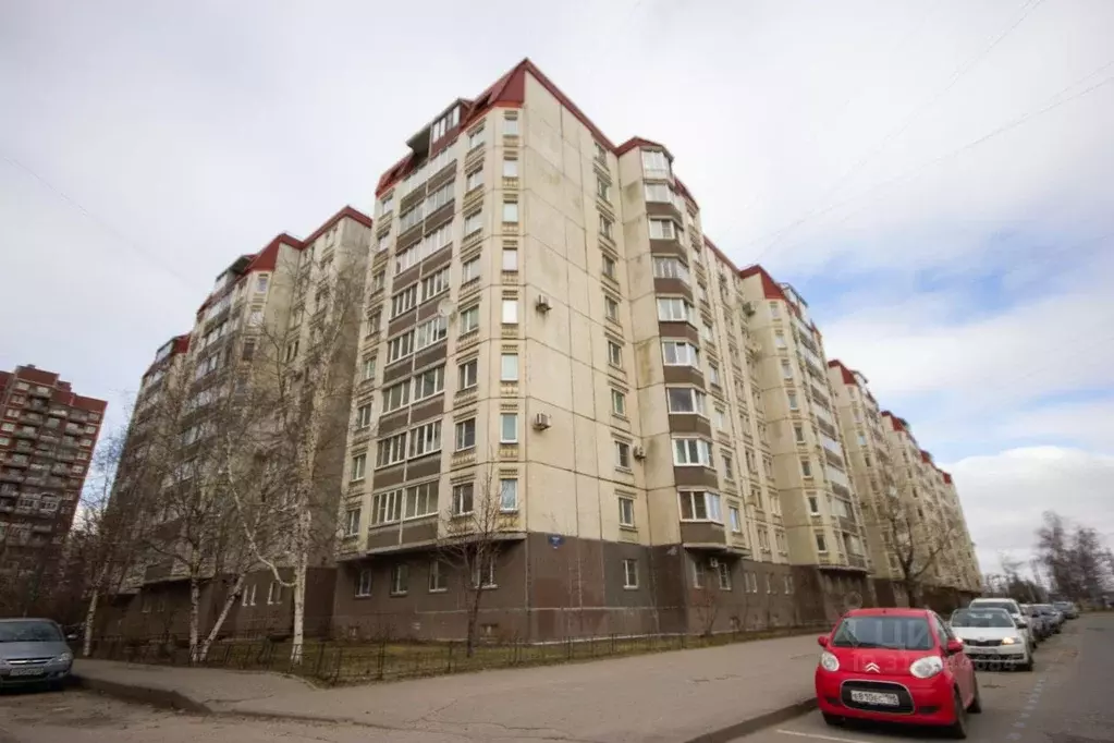 3-к кв. Санкт-Петербург Наличная ул., 48к1 (80.1 м) - Фото 0
