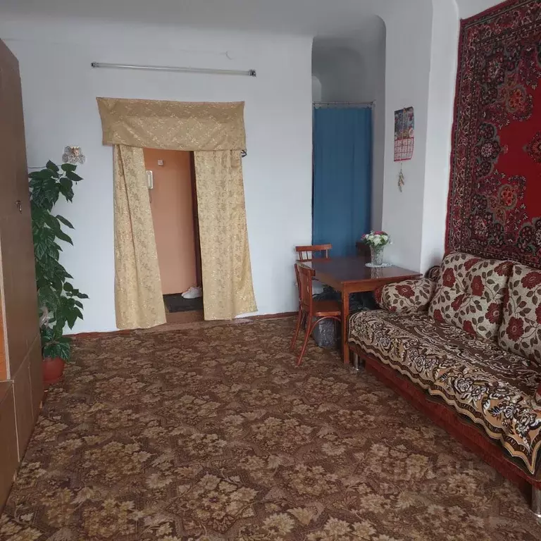 3-к кв. Кемеровская область, Новокузнецк ул. Обнорского, 1 (88.0 м) - Фото 1