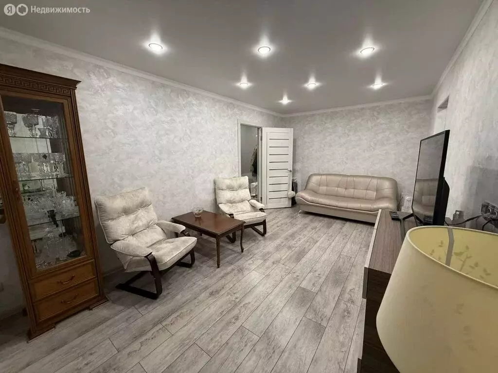 2-комнатная квартира: Владикавказ, улица Леонова, 11к2 (47.6 м) - Фото 1