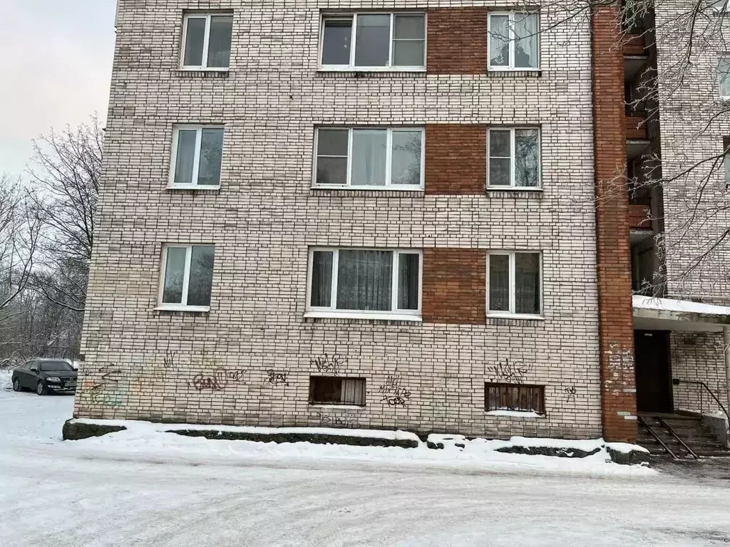 3-к кв. Ленинградская область, Выборг Первомайская ул., 13 (56.0 м) - Фото 2