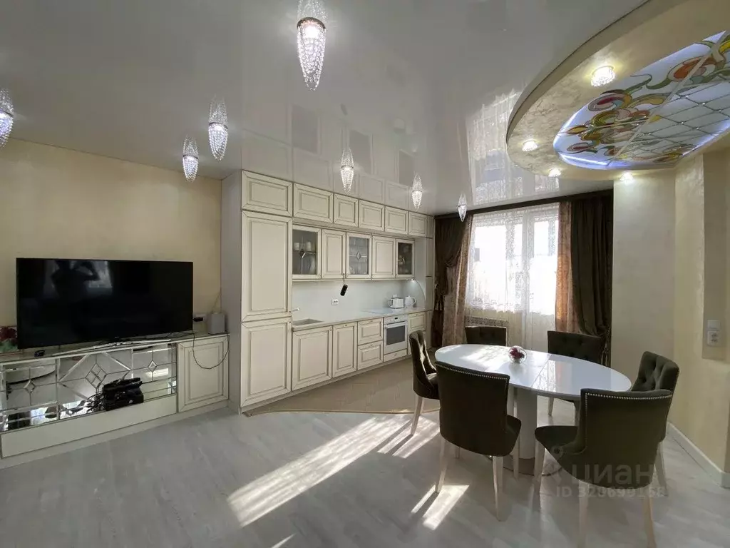 3-к кв. Кировская область, Киров ул. Калинина, 40 (81.4 м) - Фото 2