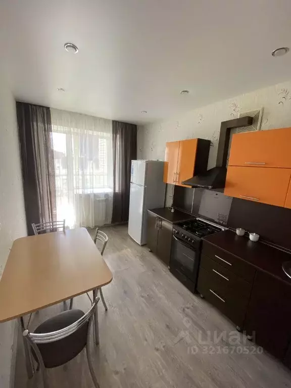 1-к кв. Ульяновская область, Ульяновск ул. Радищева, 90 (50.0 м) - Фото 0