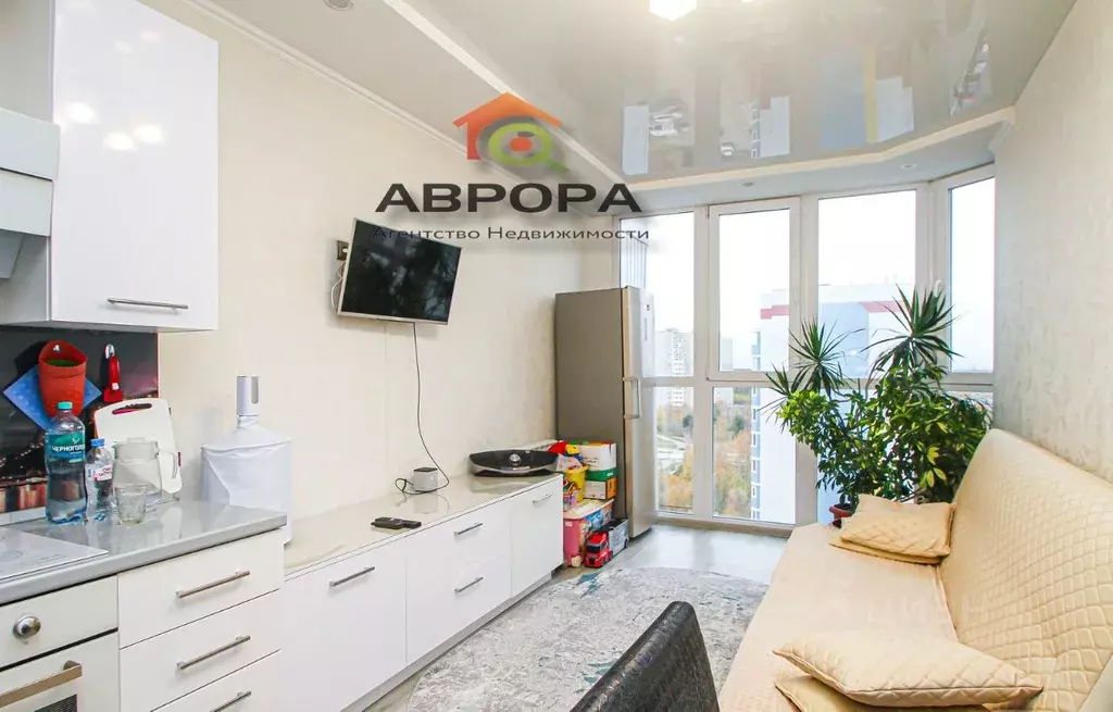 2-к кв. Ханты-Мансийский АО, Сургут ул. Ивана Захарова, 2/1 (62.1 м) - Фото 2